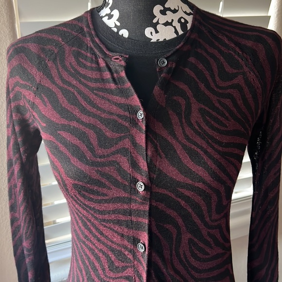 Loft - Picture 2 of 7